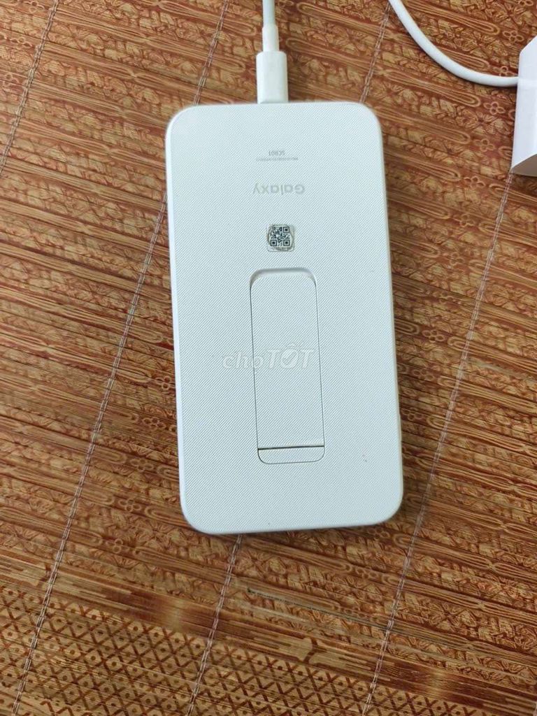 Samsung SCR01 Trắng Đã sử dụng. Mua bán Phụ kiện (Màn hình, Chuột...) tại Huyện Lục Ngạn Bắc Giang được đăng bởi Nam Đinh hình 1