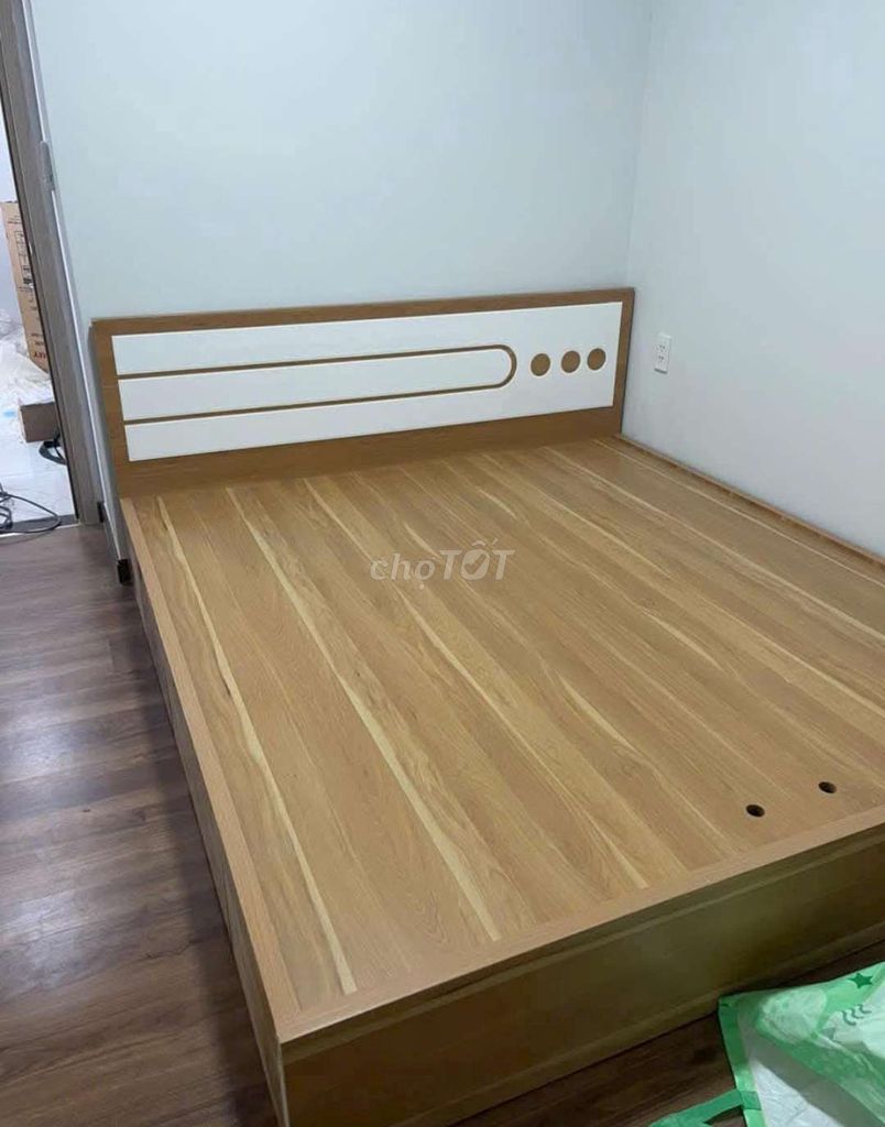 GIƯỜNG MDF GỖ CÔNG NGHIỆP 1M8*2M CÓ 2 HỘP KÉO