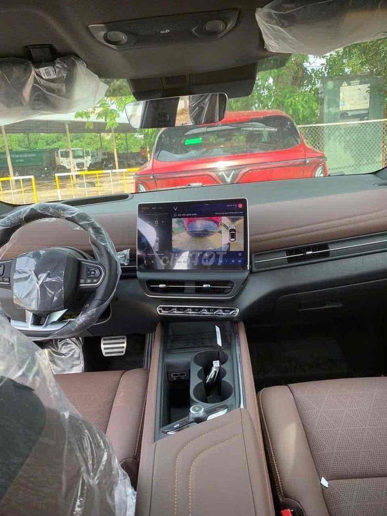 VinFast VF8 Đỏ Đen Săn Xe Giao Ngay Giá Tốt. Mua bán Ô tô tại Quận Hai Bà Trưng Hà Nội được đăng bởi Hoàng Anh Vinfast hình 6