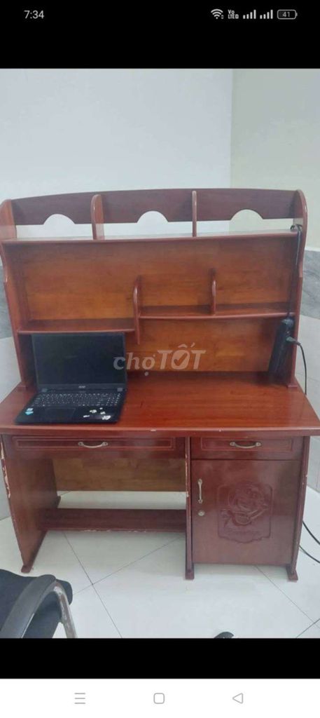 Bàn học Gỗ Nâu đã sử dụng. Mua bán Bàn ghế tại Thành phố Thủ Dầu Một Bình Dương được đăng bởi Nguyễn Văn Tiến  hình 1