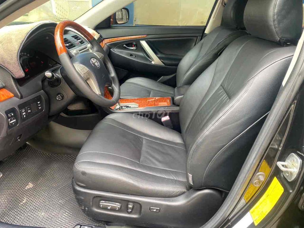 Camry 3.5Q 2008 Full Options nguyên rin. Mua bán Ô tô tại Thành phố Thủ Dầu Một Bình Dương được đăng bởi  Trung Tin Used Car hình 10