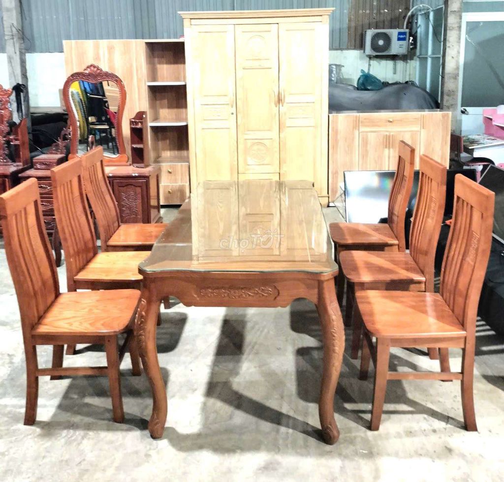 MUA 8TR5 THANH LÝ 4TR9 BỘ BÀN ĂN 6 GHẾ GỖ SỒI XỊN. Mua bán Bàn ghế tại Thành phố Đồng Xoài Bình Phước được đăng bởi CHỢ ĐỒ CŨ TIẾN DŨNG hình 1