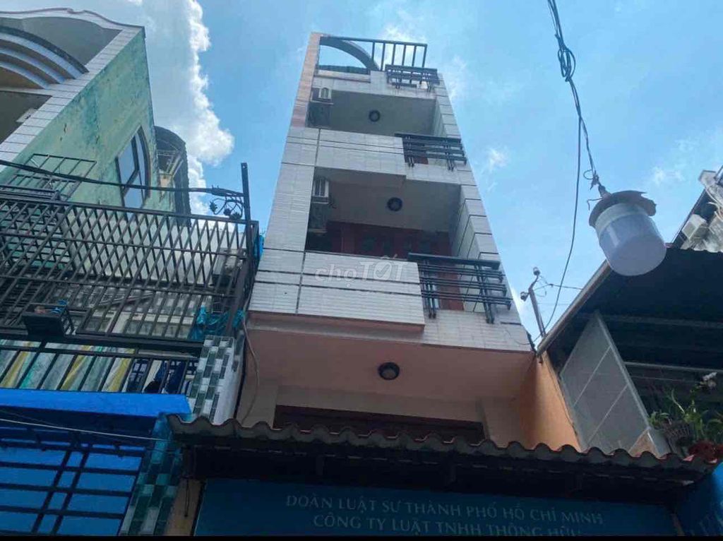Cho thuê trọ Nguyễn Cảnh Chân Q1