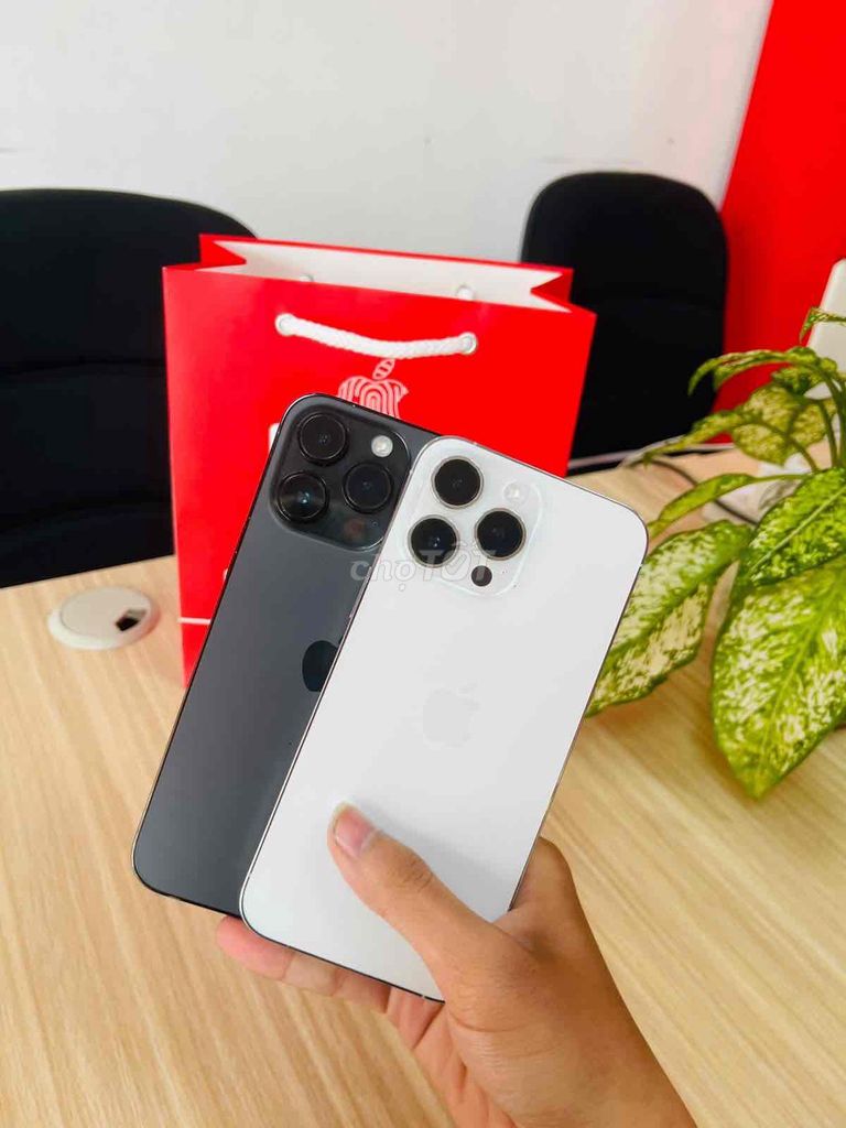 iPhone 14 Promax 128GB Đen, Trắng 99% Quốc tế. Mua bán Điện thoại tại Thành phố Biên Hòa Đồng Nai được đăng bởi Thang Tran hình 1