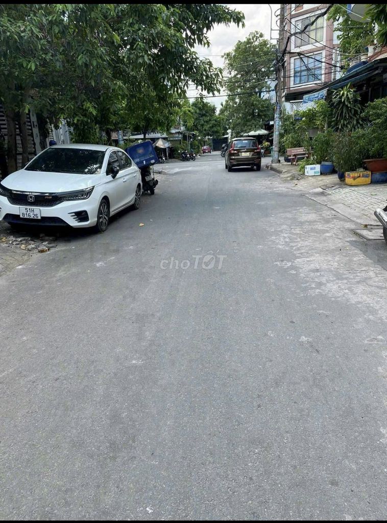 Bán Dãy Nhà Trọ 100M2 đường 14m P Tây Thạnh Q Tân Phú.