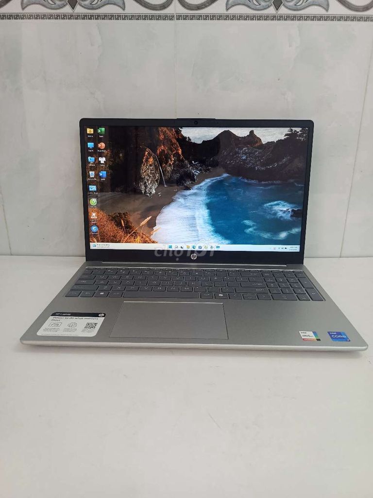 HP 15-fd0xxx i7-1355U 15.6inch, ram16GB, ssd 512GB. Mua bán Laptop tại Quận Gò Vấp Tp Hồ Chí Minh được đăng bởi Ngô Văn Chấn hình 1