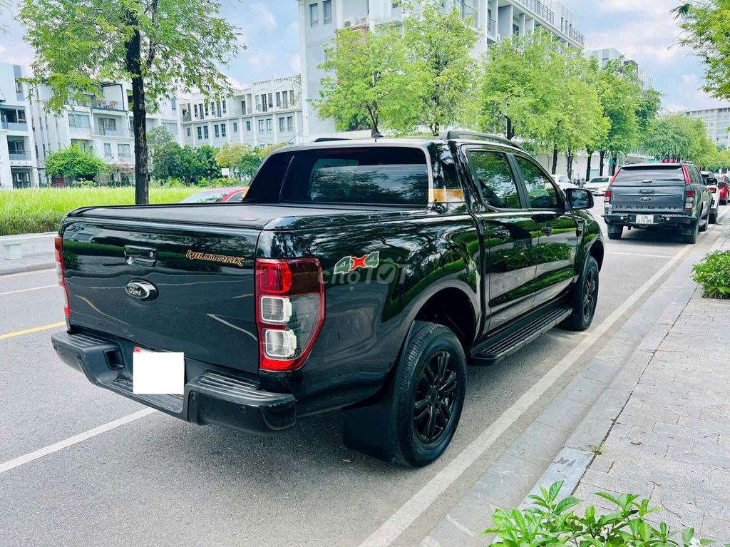 TÔI CẤN BÁN CHIẾC XE Ford Wildtrak 2.0L 4x4 AT. Mua bán Ô tô tại Quận Thanh Xuân Hà Nội được đăng bởi Trịnh Quang Hưng hình 4