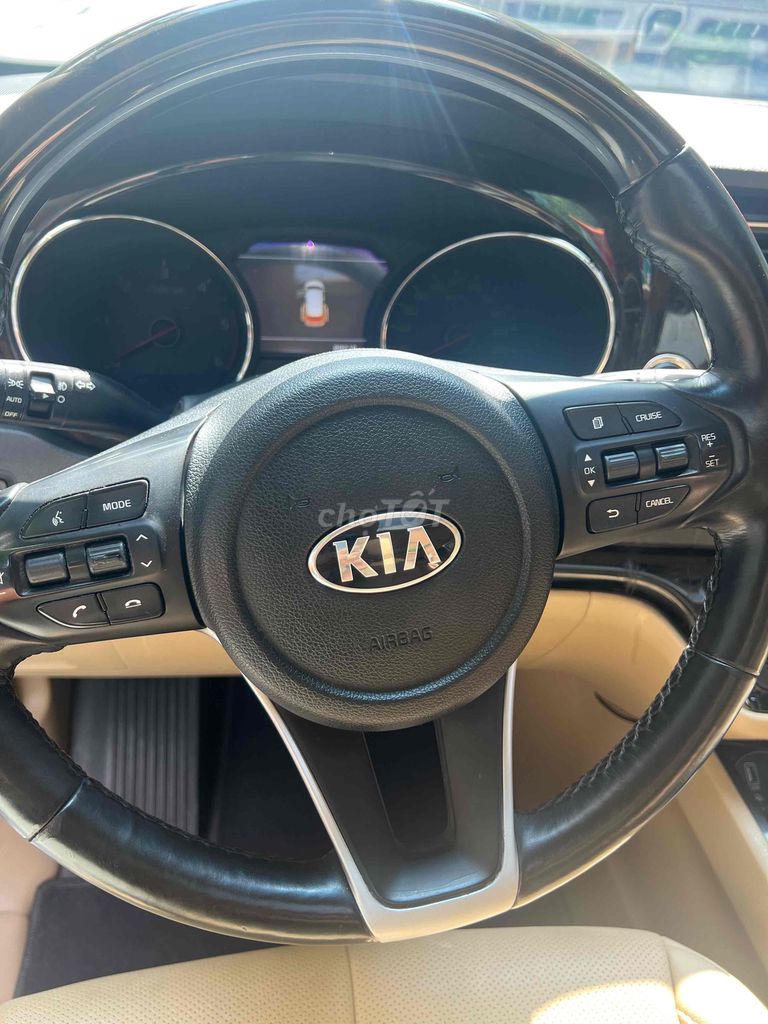 Kia Sedona 2019 Luxury D - 89000 km. Mua bán Ô tô tại Quận Bình Tân Tp Hồ Chí Minh được đăng bởi Trần Văn Chánh hình 9