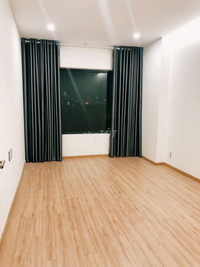 Bán Căn 3PN New City, 102m² - View Q1, Nội Thất Đầy Đủ - Giá 6.9 Tỷ