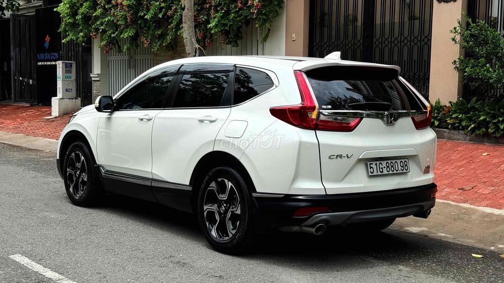 Honda CRV phiên bản L - chất Zin/Đẹp. Mua bán Ô tô tại Quận 7 Tp Hồ Chí Minh được đăng bởi Trần Văn Hoàng hình 4