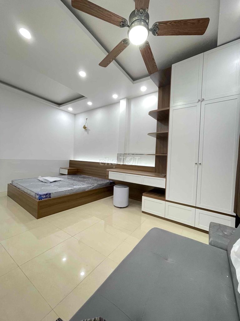 Cho thuê nhà full nội thất rất đẹp đang hoàn thiện