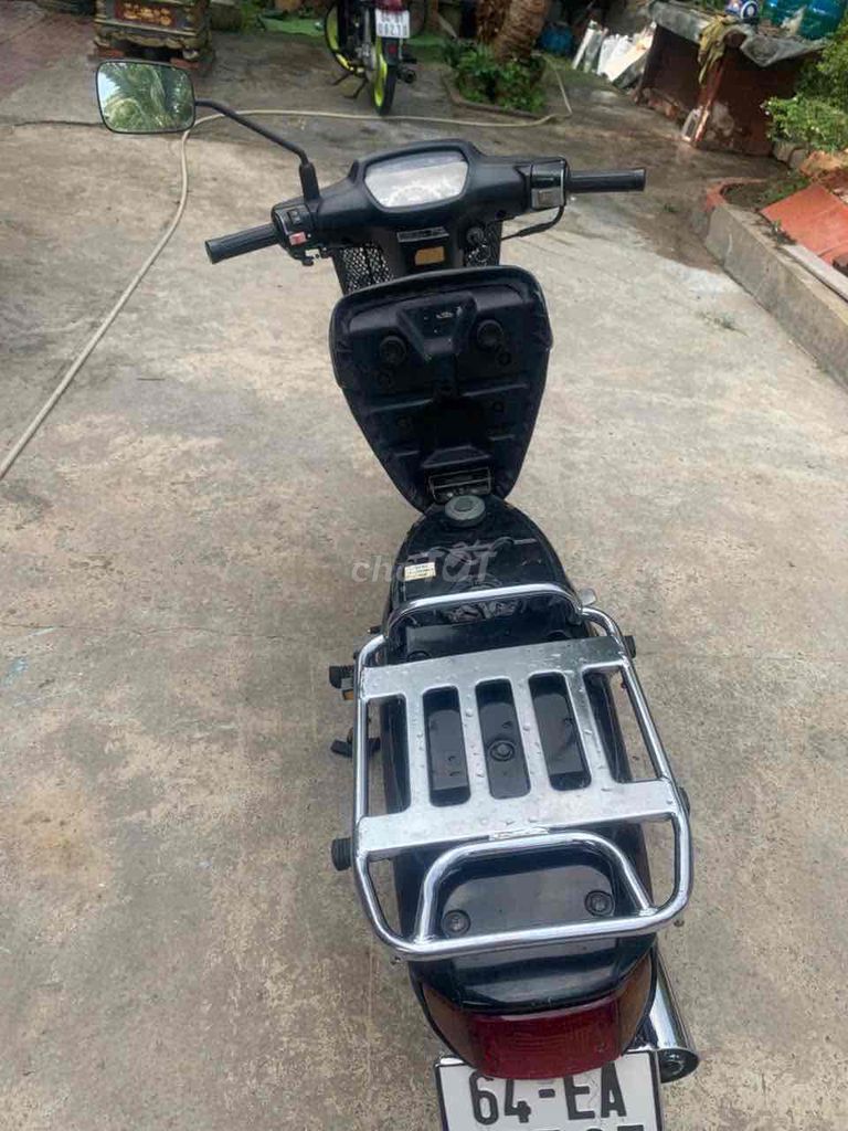 Honda Super Cub Custom 100. Mua bán Xe máy tại Huyện Tam Bình Vĩnh Long được đăng bởi Hà Hân hình 6