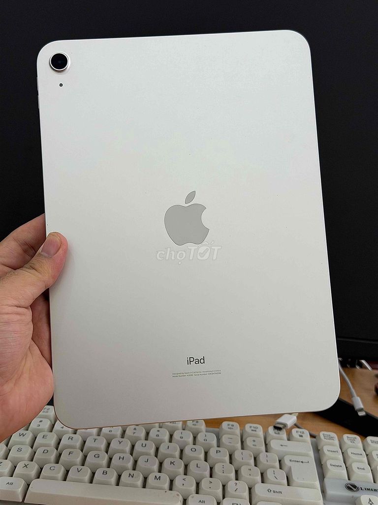 Apple iPad Gen 10 64GB Wifi Bạc BH 6/2026. Mua bán Máy tính bảng tại Quận Ninh Kiều Cần Thơ được đăng bởi Cầm Đồ Tấn Lợi hình 1