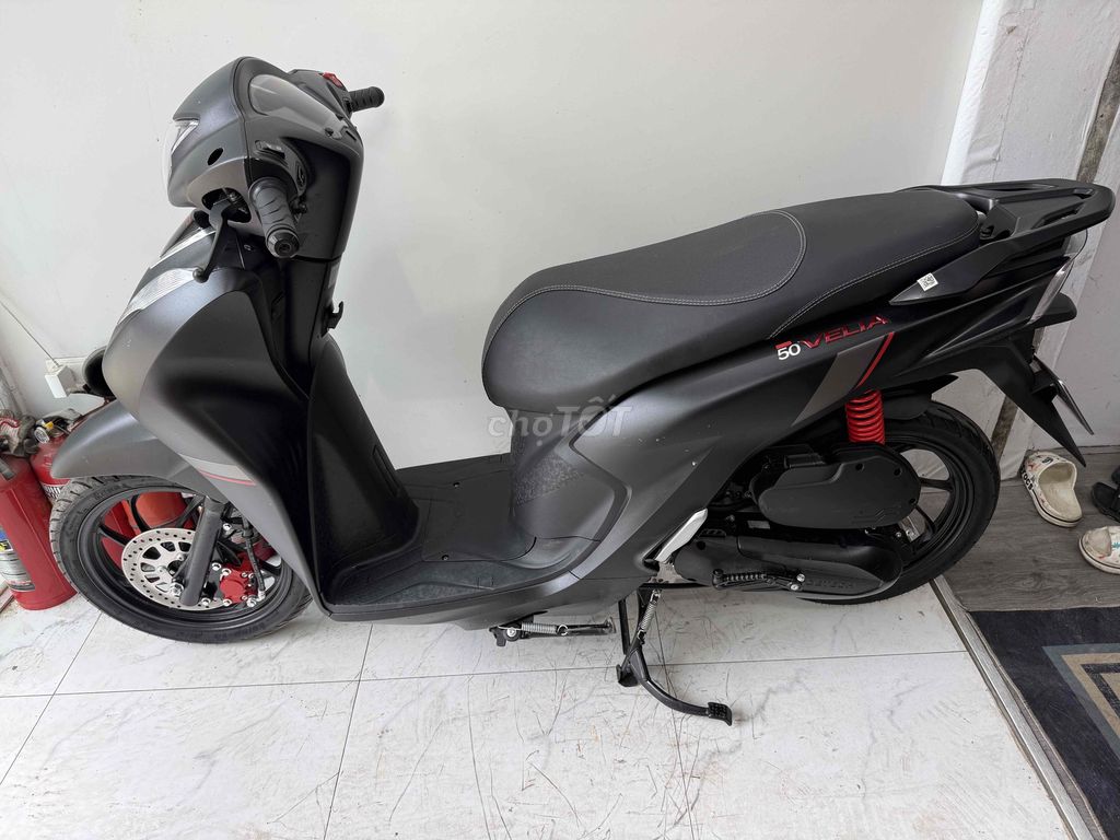 Velia 50cc 2026 матовый черный 444 км