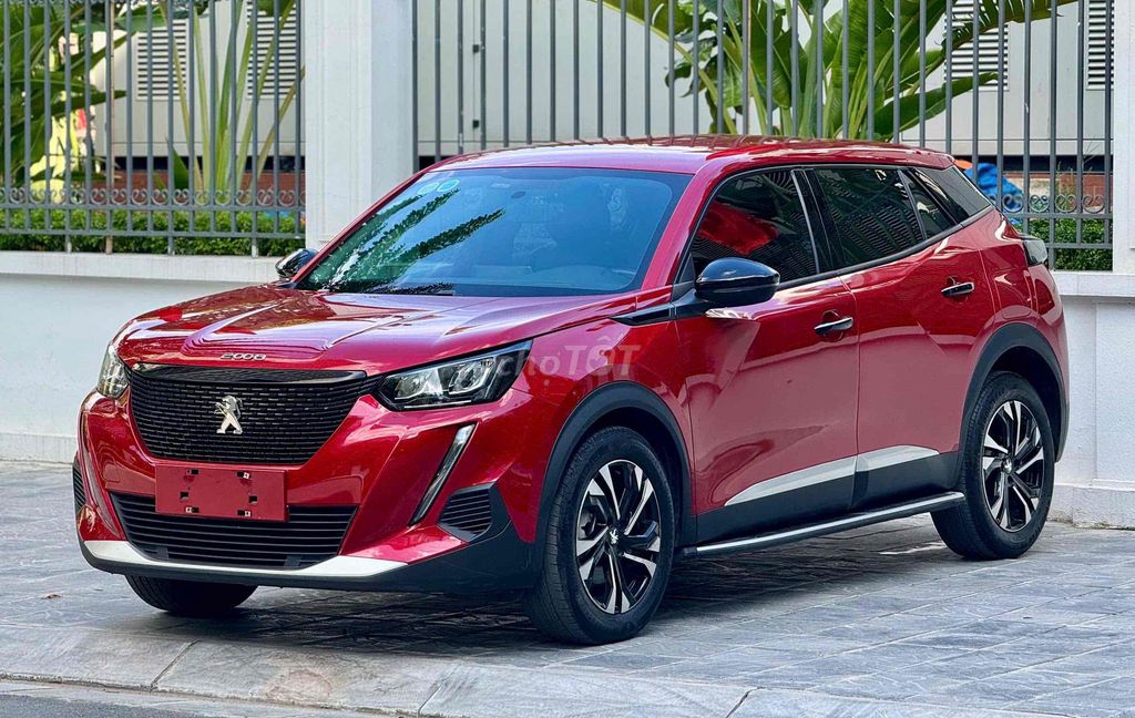 Peugeot 2008 2021 Active 1.2 AT - 60000 km. Mua bán Ô tô tại Quận Cầu Giấy Hà Nội được đăng bởi Tuấn Hưng hình 2