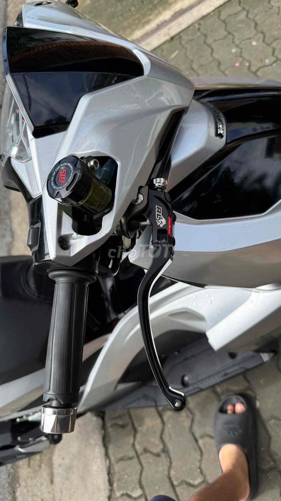 Honda Air Blade 2016, серебристый