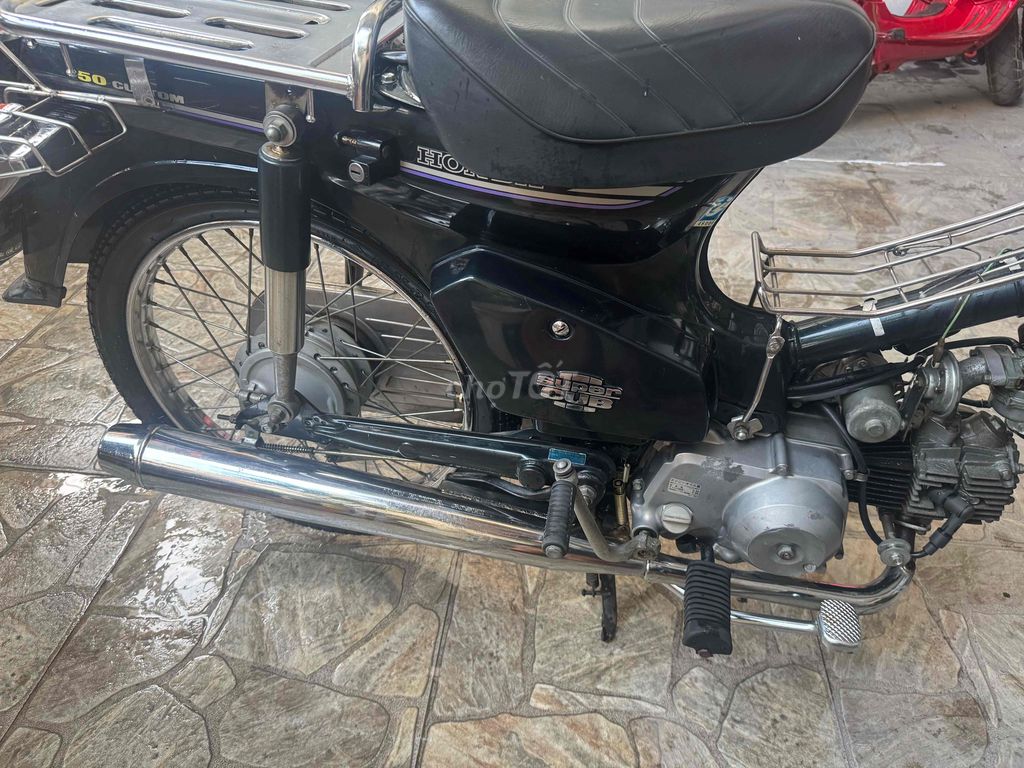 Cup 82/50/96 huyền thoại. Mua bán Xe máy tại Quận Hoàng Mai Hà Nội được đăng bởi trung kien hình 8