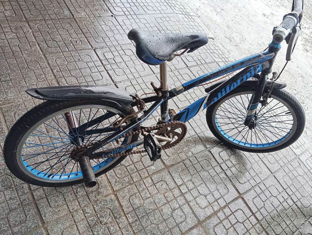 Xe đapn cho các bạn học sinh. Mua bán Xe đạp tại Thị xã Hương Trà Thừa Thiên Huế được đăng bởi Mr Khoa hình 3