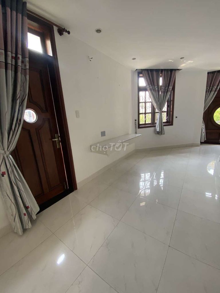 Cho thuê phòng dịch vụ, nội thất cao cấp. Khu an ninh. Tiện ích đủ. Cho thuê phòng trọ tại Huyện Bình Chánh Tp Hồ Chí Minh được đăng bởi Trọng Minh hình 4