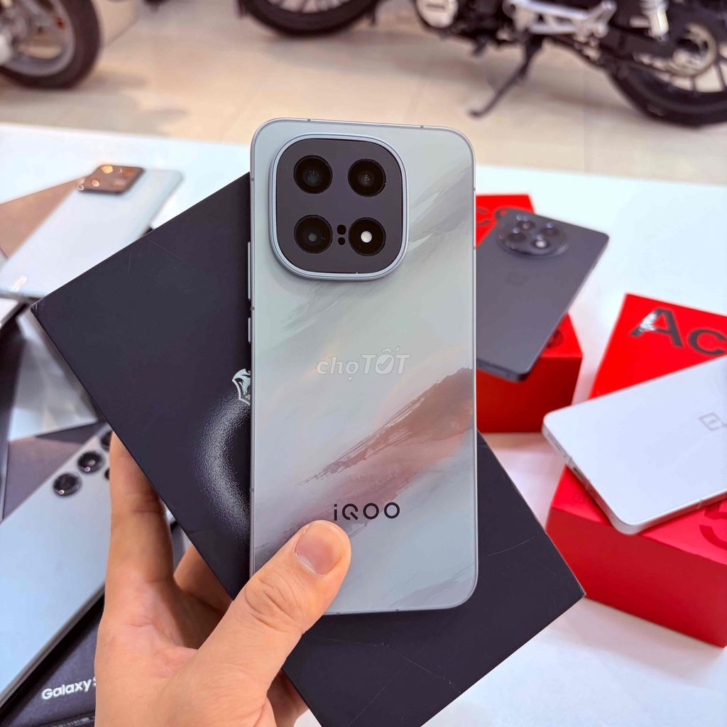 IQOO 15 5G 256Gb Like New Fullbox - Bán Trả Góp. Mua bán Điện thoại tại Thành phố Tây Ninh Tây Ninh được đăng bởi Trần Bảo Store Mobile Tây Ninh hình 1