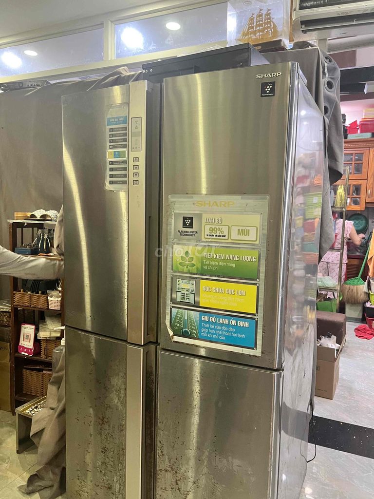Tủ lạnh Sharp Bạc. Mua bán Tủ lạnh tại Quận 3 Tp Hồ Chí Minh được đăng bởi Nguyễn Hải hình 1