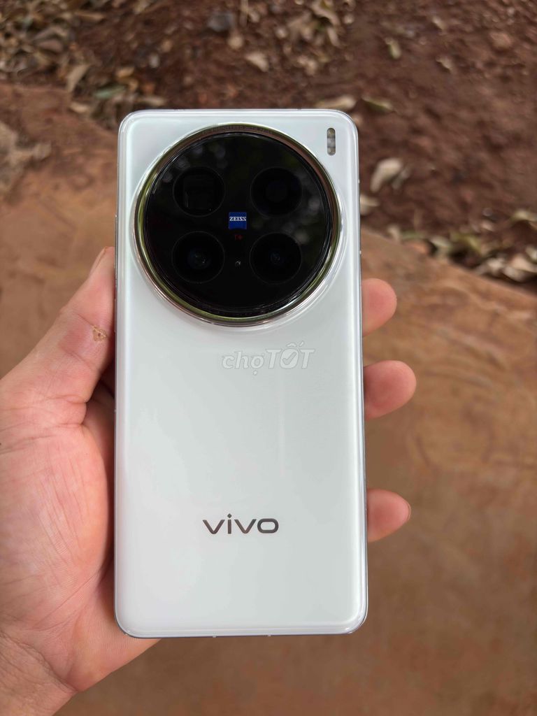 Vivo X200 Pro 256GB Trắng. Mua bán Điện thoại tại Thị Xã Buôn Hồ Đắk Lắk được đăng bởi Táo Khuyết hình 1
