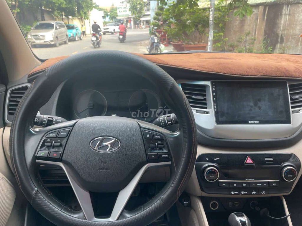 Hyundai Tucson 2018 Cao cấp. Mua bán Ô tô tại Quận Gò Vấp Tp Hồ Chí Minh được đăng bởi Truong hình 6