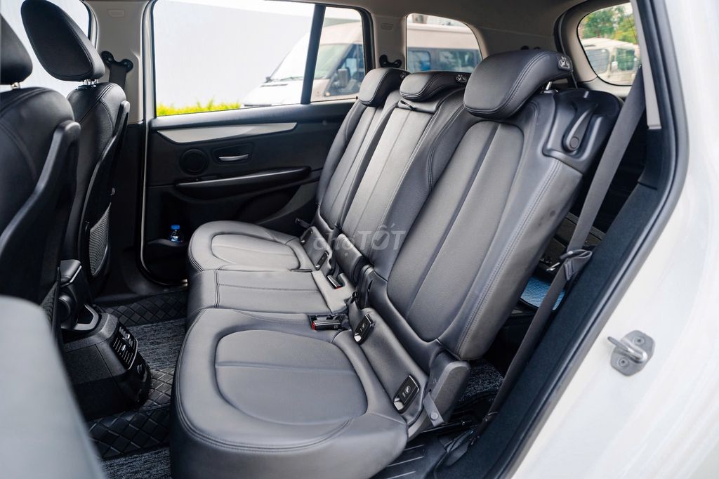 BMW 218i Sản xuất 2016. Mua bán Ô tô tại Quận Cầu Giấy Hà Nội được đăng bởi Quân Q Auto hình 12