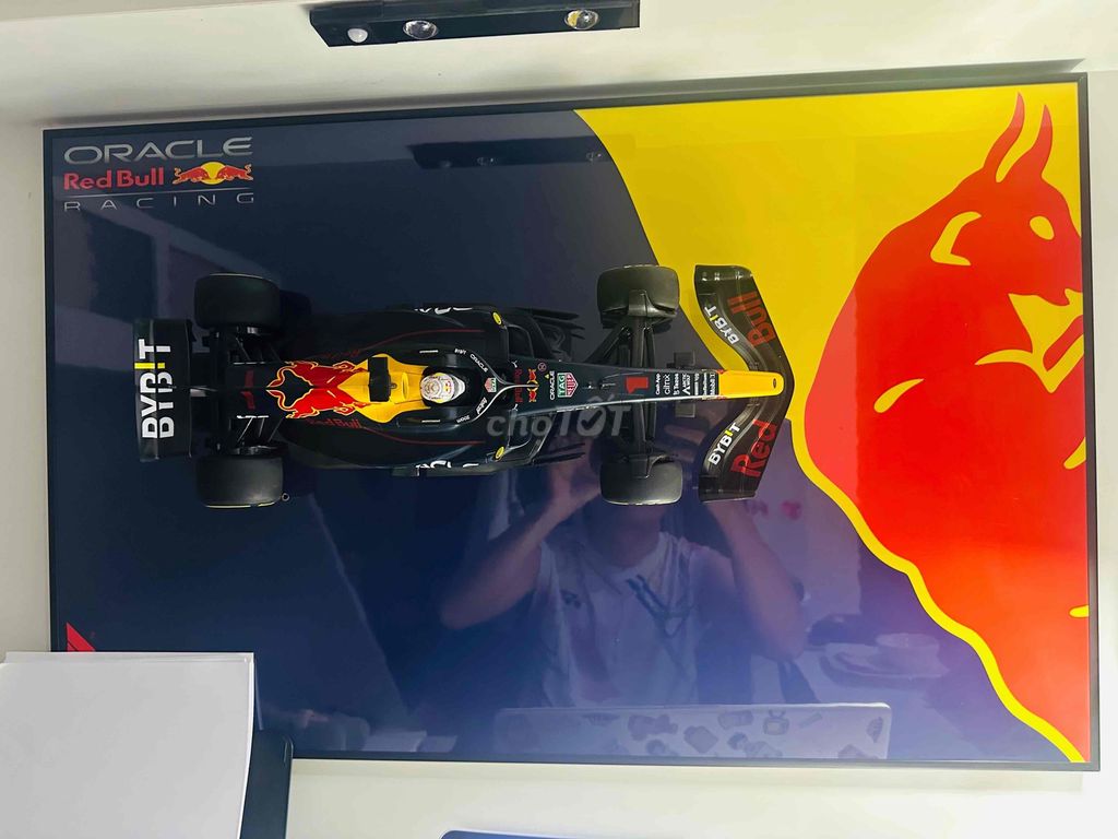 Tranh kính Xe đua Red Bull 50x80 cm. Mua bán Đồ sưu tầm, đồ cổ tại Thành phố Thủ Đức Tp Hồ Chí Minh được đăng bởi Đạt hình 1