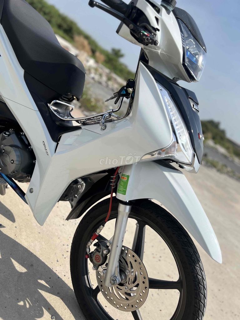 Fuled 125. Mua bán Xe máy tại Quận 8 Tp Hồ Chí Minh được đăng bởi Nguyễn sơn huy hình 4