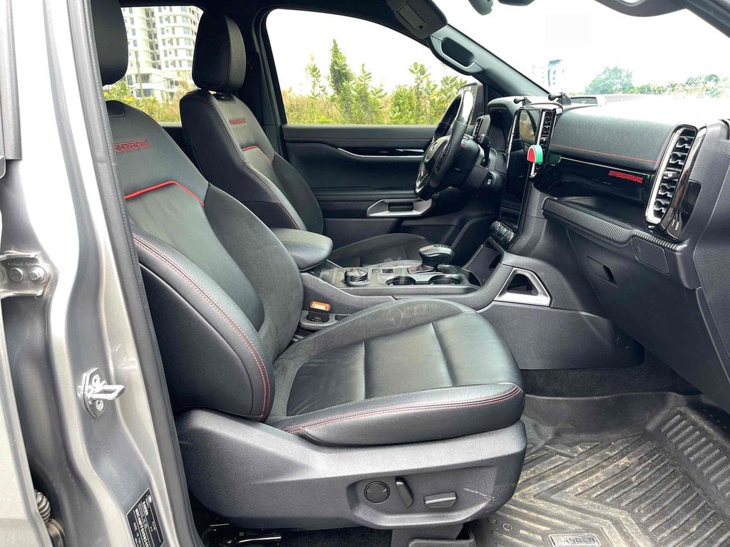 Ford Ranger Stormtrak 2024 màu Bac Đẹp Xe Tại Ford. Mua bán Ô tô tại Quận Tân Bình Tp Hồ Chí Minh được đăng bởi FORD PHỔ QUANG XE CŨ hình 9