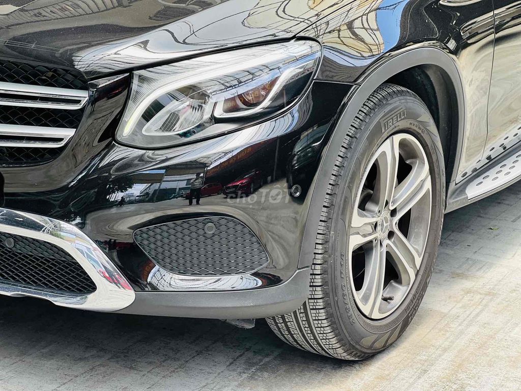 MER GLC200 2018 ĐEN KEM BẢO DƯỠNG FULL HÃNG. Mua bán Ô tô tại Thành phố Thủ Đức Tp Hồ Chí Minh được đăng bởi Phước An hình 3