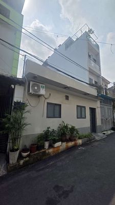 BÁN NHÀ 2MT TRƯỚC SAU CHỈ 13,5 TỶ NỞ HẬU 7M - KHU BÀN CỜ