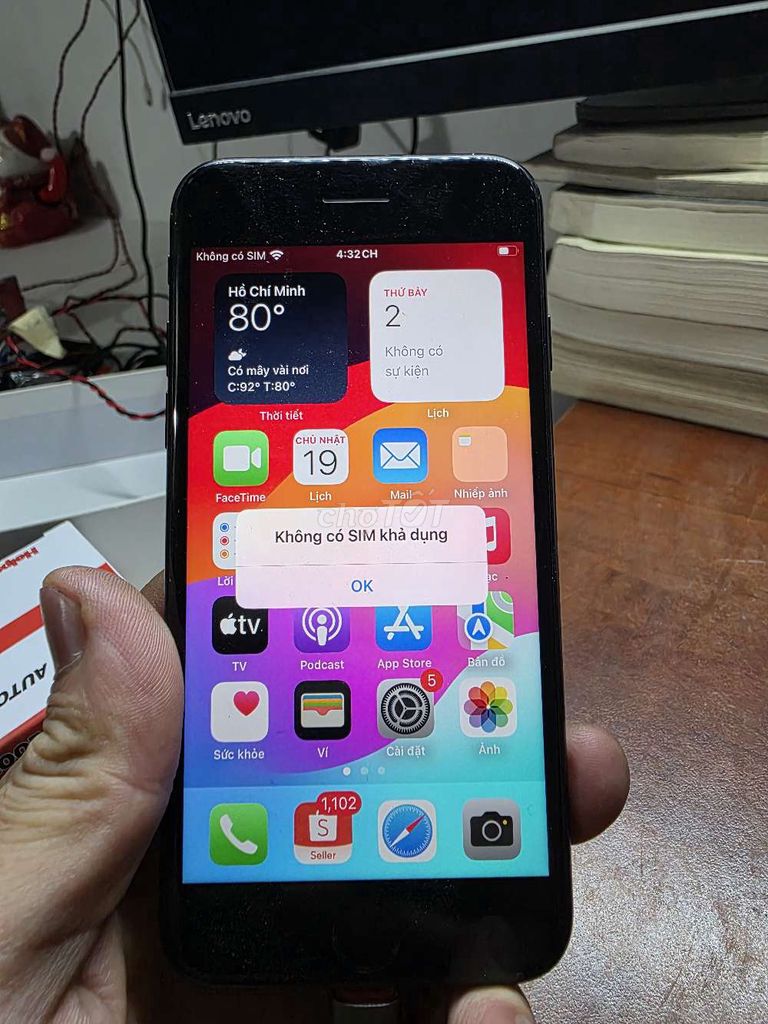 iPhone SE 2020 64GB Đen cần bán . Mua bán Điện thoại tại Huyện Hóc Môn Tp Hồ Chí Minh được đăng bởi Quang hình 1