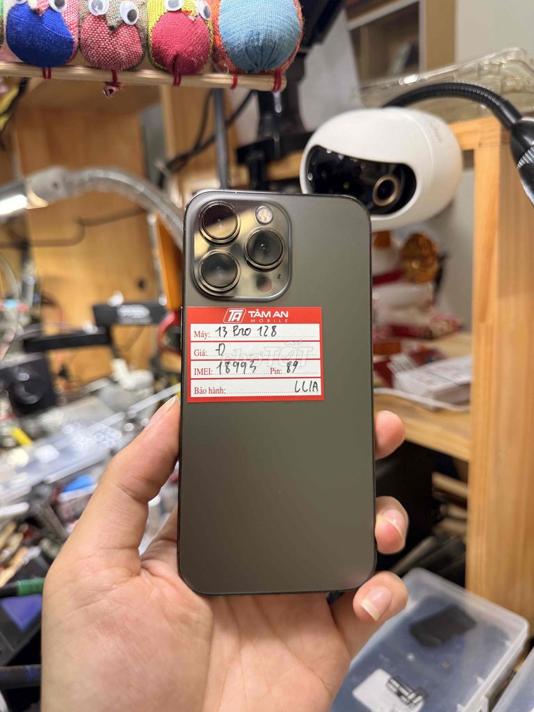Apple iPhone 13 Pro 128GB Xám Mỹ. Mua bán Điện thoại tại Thành phố Bắc Ninh Bắc Ninh được đăng bởi Tâm An Mobile hình 1