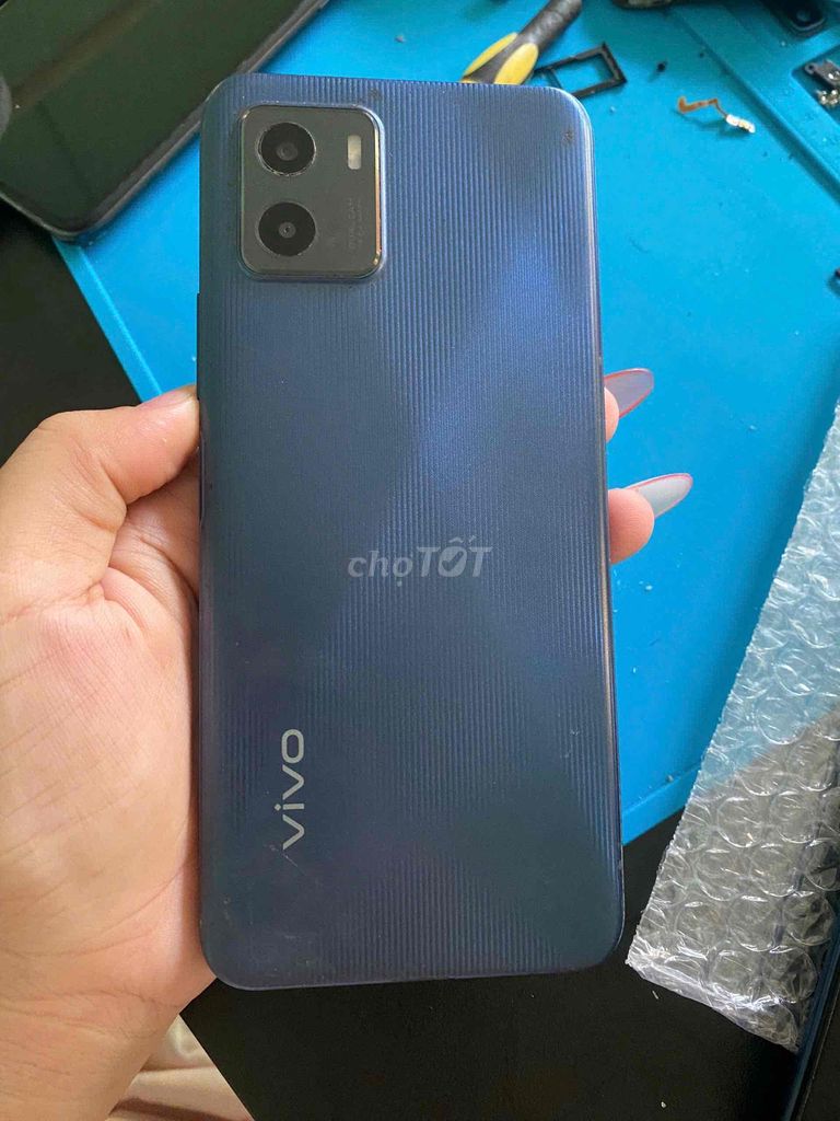 vivo y15s, 32g, zin full, pin 5000, nghe gọi ok