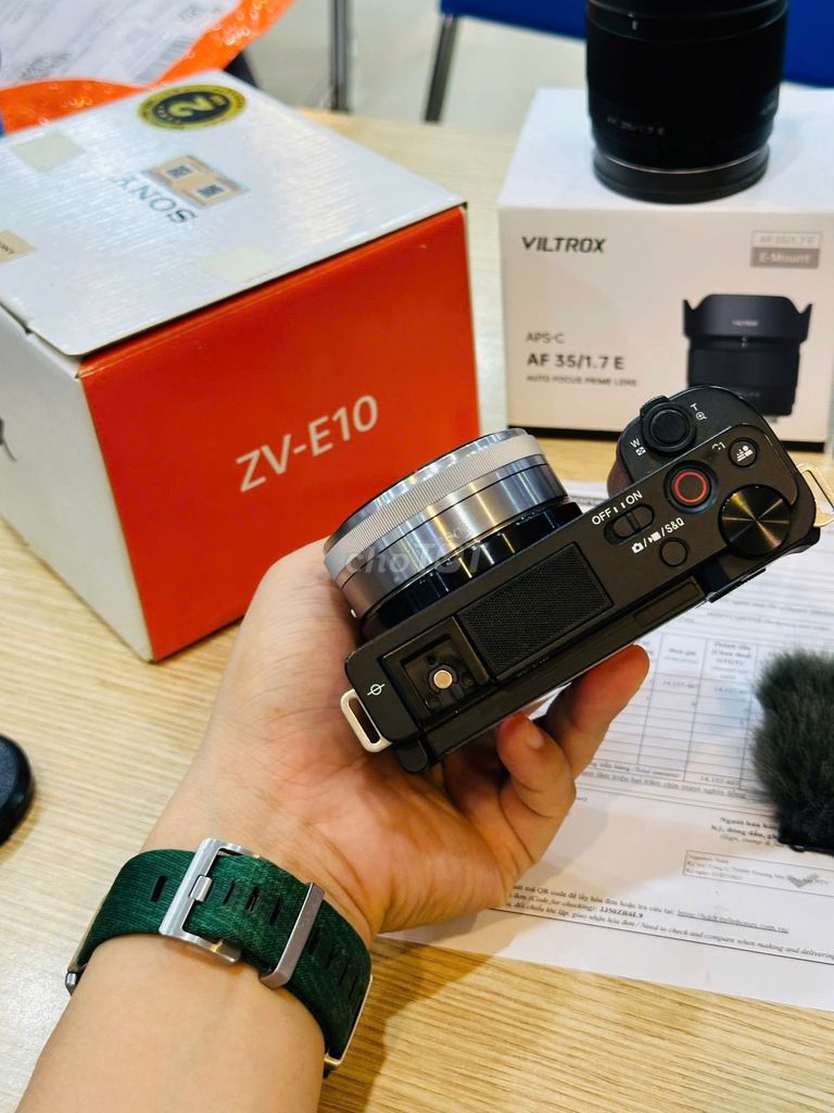 Máy ảnh Sony ZV-E10 Đen Đã sử dụng. Mua bán Máy ảnh, Máy quay tại Quận Đống Đa Hà Nội được đăng bởi Thế Hoàng hình 1