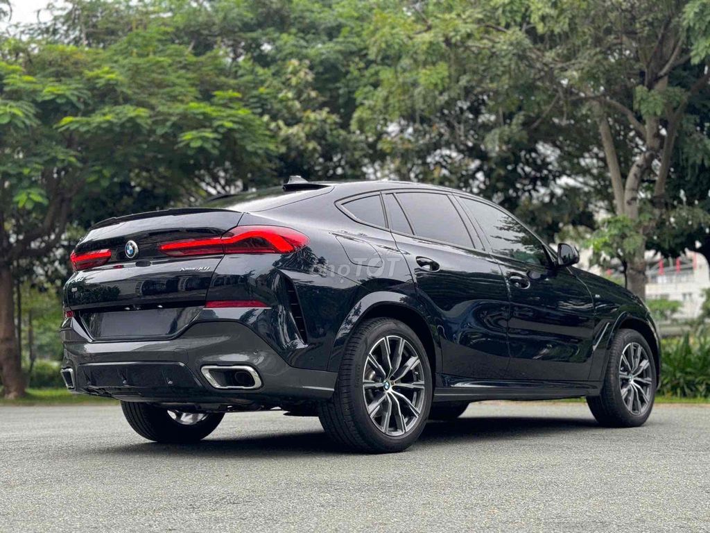 BMW_X6_xDrive40i_MSport Model 2023. Bank 90%. Mua bán Ô tô tại Quận 7 Tp Hồ Chí Minh được đăng bởi PHÁT ĐẠT LUXURY CAR hình 3