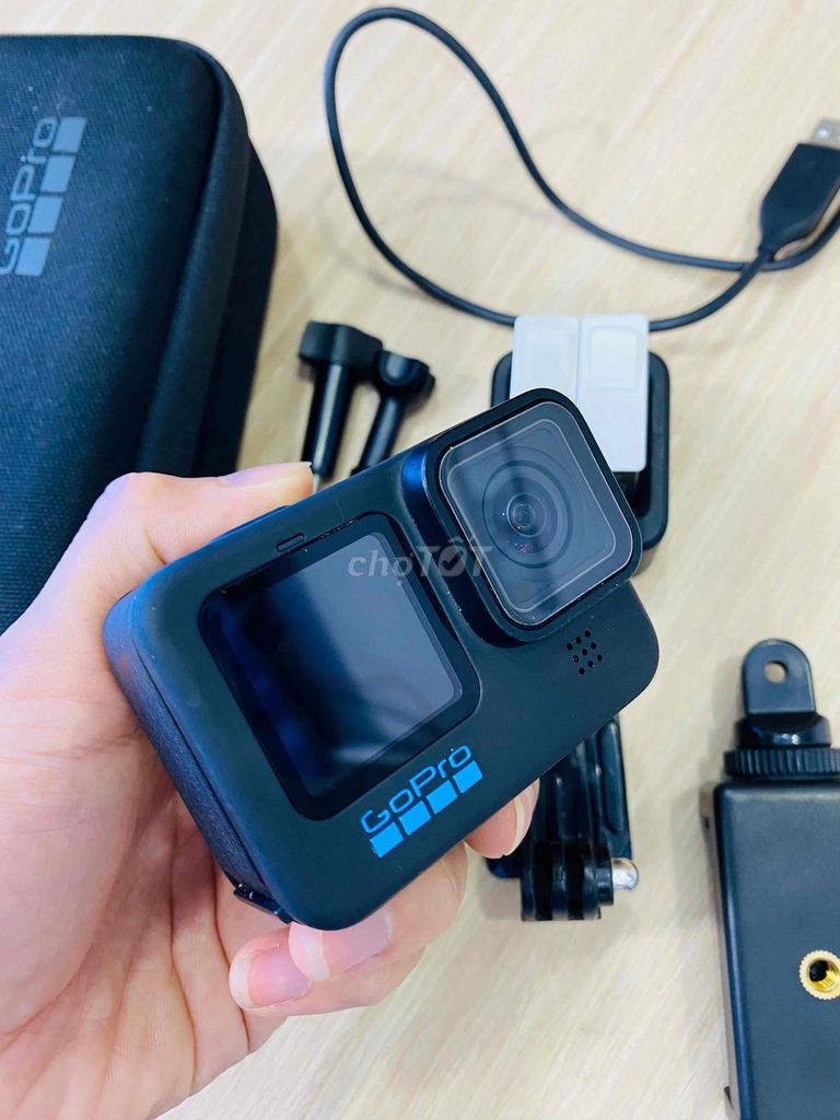 Gopro 11 Black Kèm phụ kiện