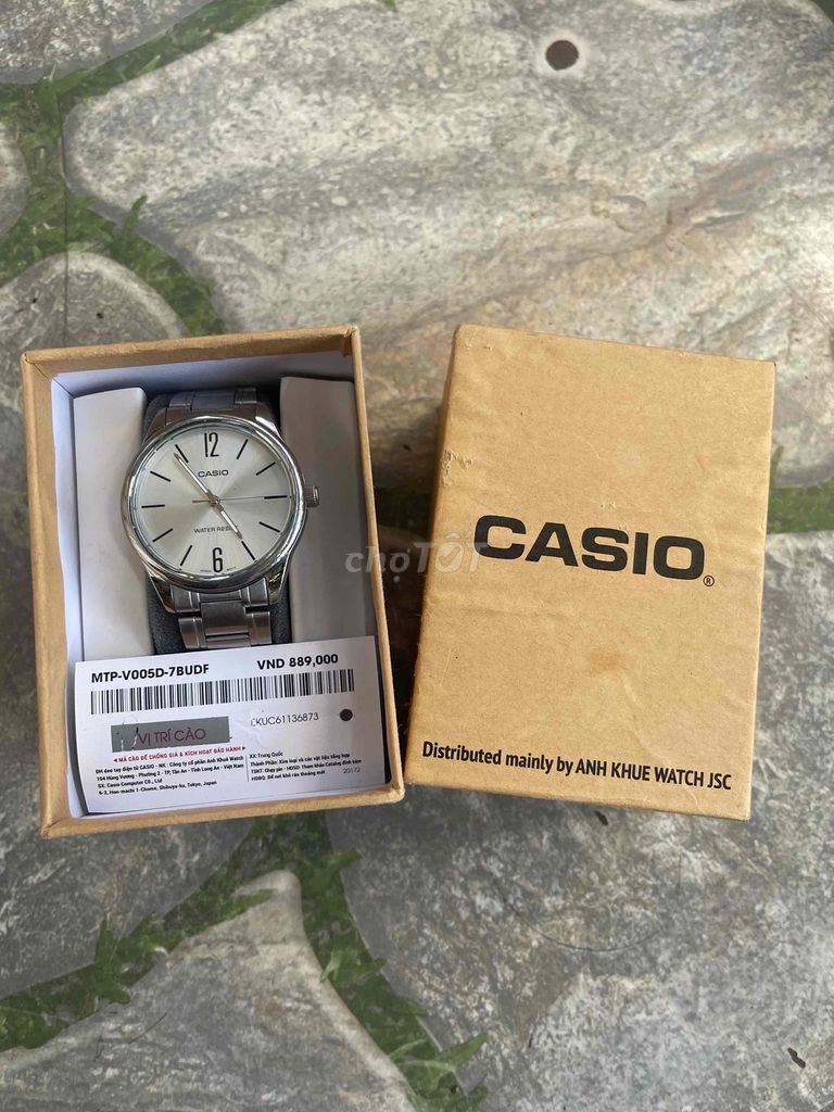 đồng hồ casio lướt đẹp keng full box giá 550k. Mua bán Đồng hồ tại Thành phố Huế Thừa Thiên Huế được đăng bởi Nhat Hoang hình 1