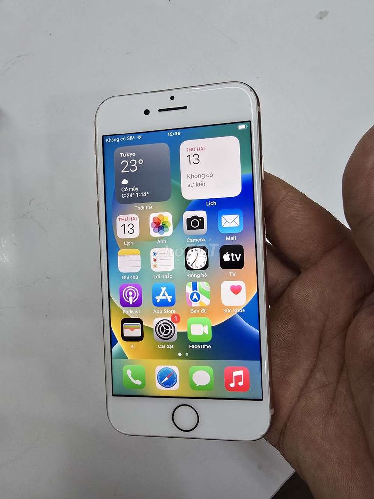 IPhone 8 quốc tế 64 GB Zin đẹp. Mua bán Điện thoại tại Quận Cầu Giấy Hà Nội được đăng bởi Hùng Phát hình 1