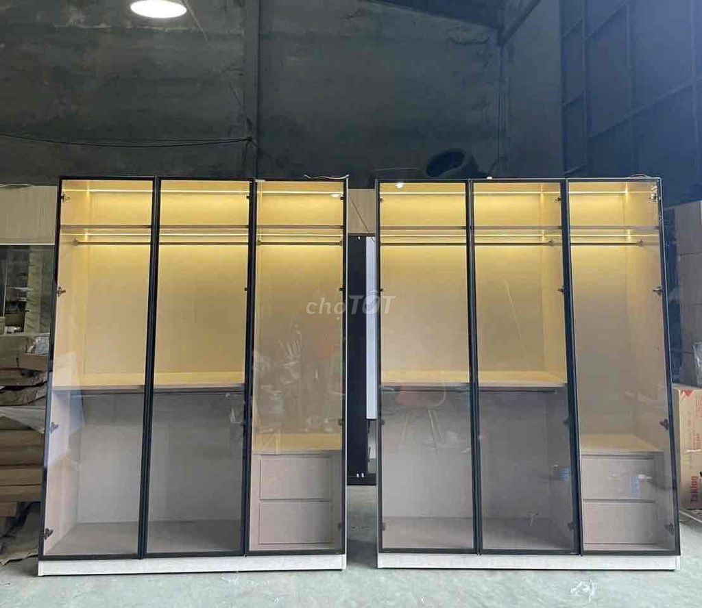 Tủ quần áo Kính cường lực Hiện đại. Mua bán Tủ, kệ gia đình tại Quận Hải Châu Đà Nẵng được đăng bởi Nội thất tủ bếp TST hình 1