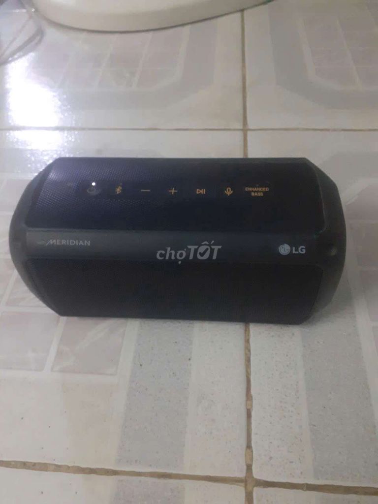 Loa Bluetooth LG Hàn Quốc như hình