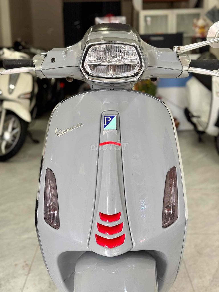 Vespa S Xám Xi măng - Phố lướt 2020. Mua bán Xe máy tại Thành phố Buôn Ma Thuột Đắk Lắk được đăng bởi Nguyễn hoàng Anh hình 6