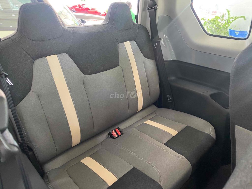 Vinfast VF3 đủ màu giao ngay. Mua bán Ô tô tại Quận Đống Đa Hà Nội được đăng bởi Vinfast Hà Nội Giá Tốt hình 6