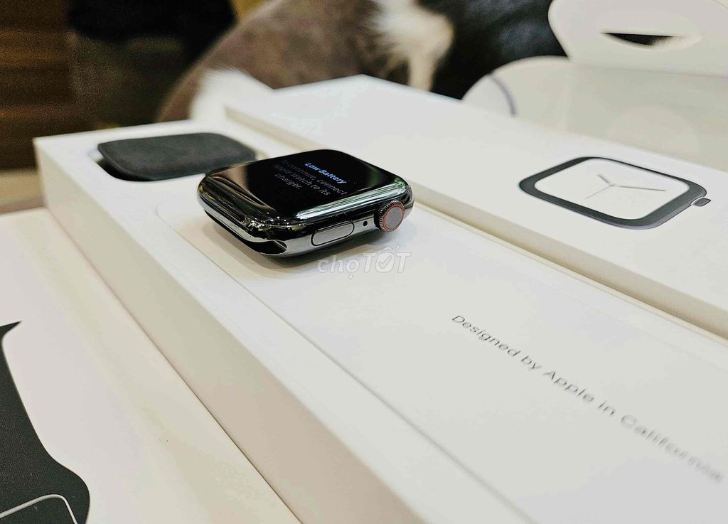 apple watch sr 4 44 Thép đen Esim Fullbox