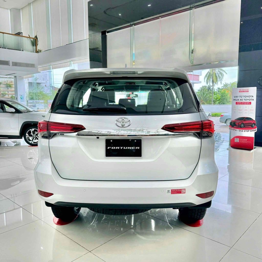 Toyota Fortuner 2.4L AT 2025 - 1tỷ 016. Mua bán Ô tô tại Quận 12 Tp Hồ Chí Minh được đăng bởi Nguyễn Hoàng Thái Phương hình 5