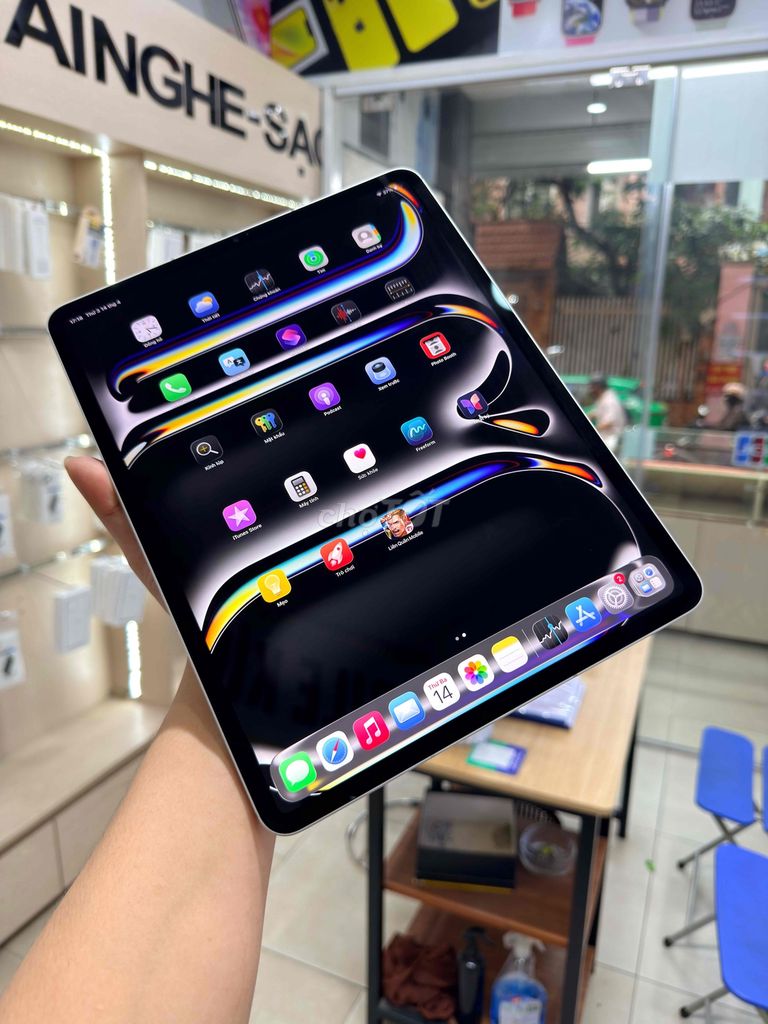 Apple iPad Pro M2 12.9 inch. Mua bán Máy tính bảng tại Quận Cầu Giấy Hà Nội được đăng bởi Nguyễn Anh Tuấn hình 1