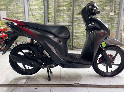 Honda Vision 2022 Cá tính Đen Đỏ 14000 km. Mua bán Xe máy tại Quận 7 Tp Hồ Chí Minh được đăng bởi Tên chưa cung cấp