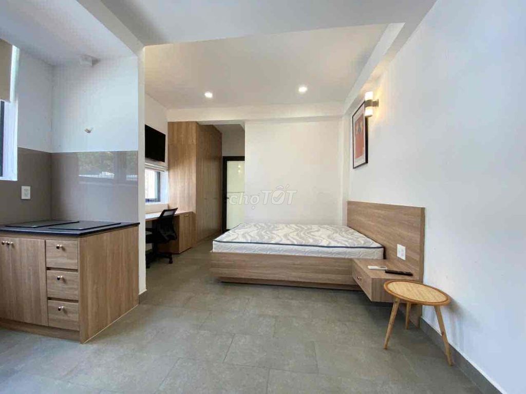 Studio như penthouse 45m2 đường Nguyễn Thái Bình, Quận 1